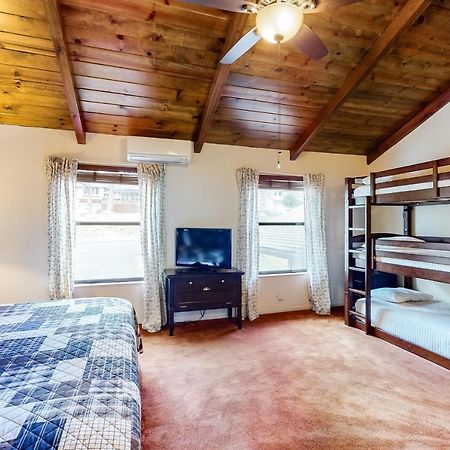 גרובלנד Creekside Cabin מראה חיצוני תמונה